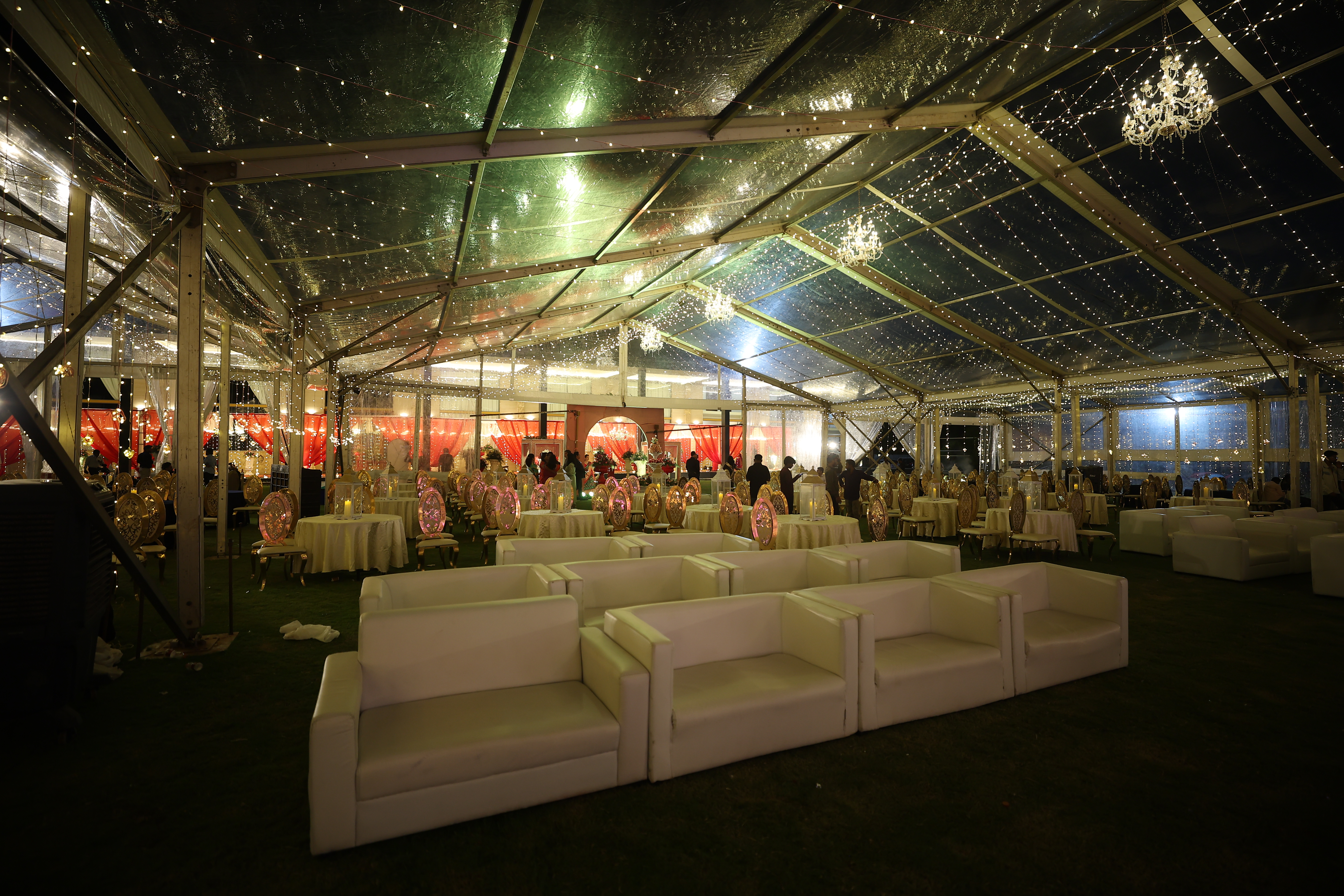 Outdoor Anniversary Celebrations