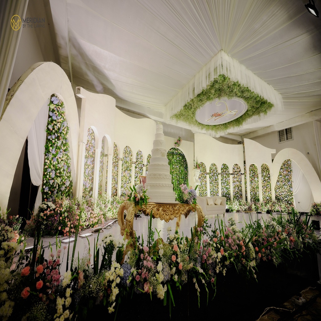Banquet Halls in Bangalore for Wedding Reception | Meridian by the Lawns